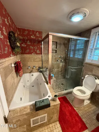 $629,900 | 1906 West G Street, Elizabethton, TN 37643