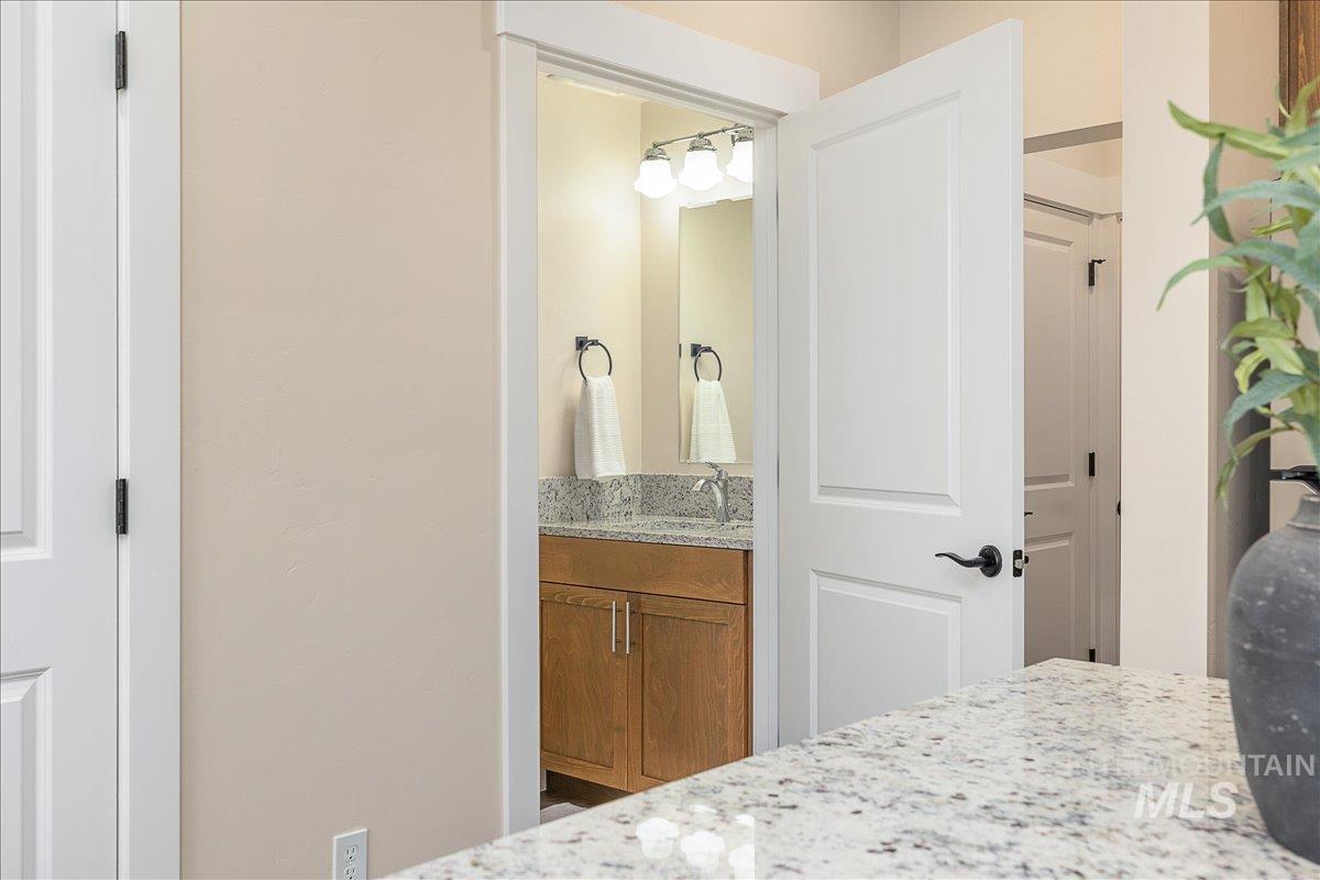 1445 North Bluffs Ridge Lane Boise, ID 83704 - Photo 28 of 47 Bathroom with vanity