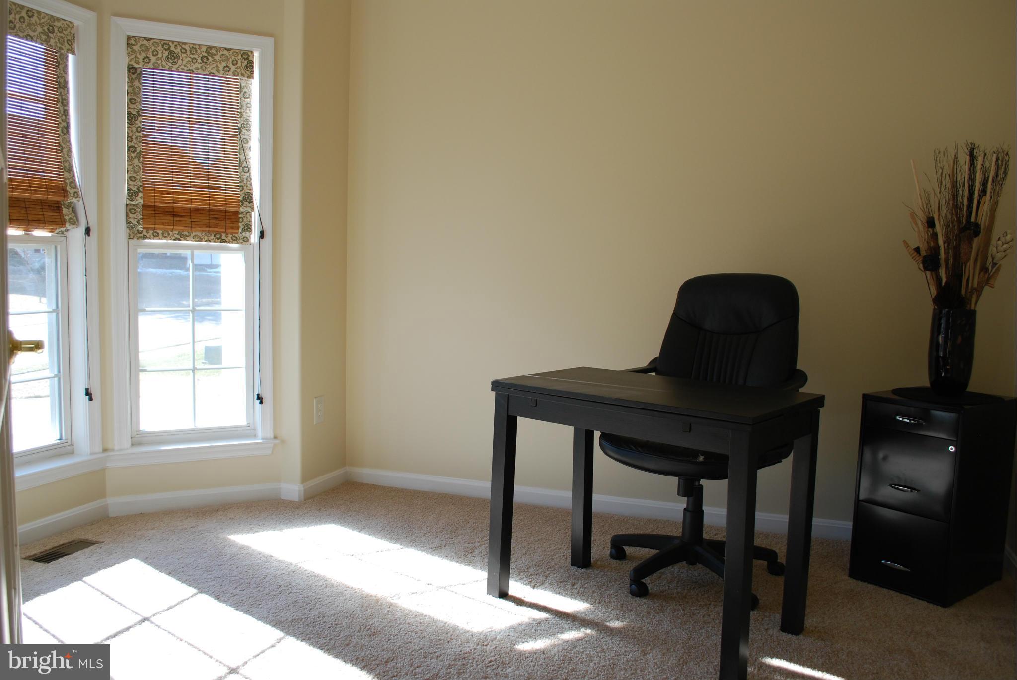 685 Race Course Road Warrenton, VA 20186 - Photo 11 of 30 Office