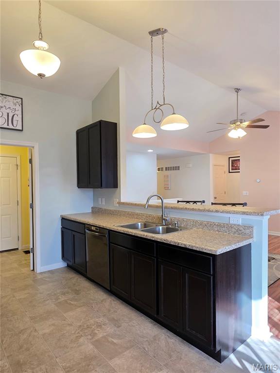 1796 Meade Court Pacific, MO 63069 - Photo 13 of 33