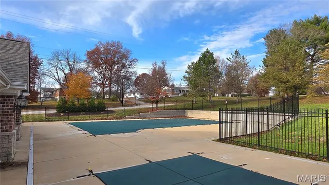 $324,900 | 1796 Meade Court, Pacific, MO 63069