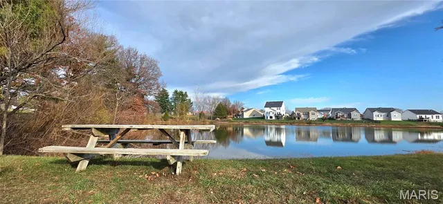 $324,900 | 1796 Meade Court, Pacific, MO 63069