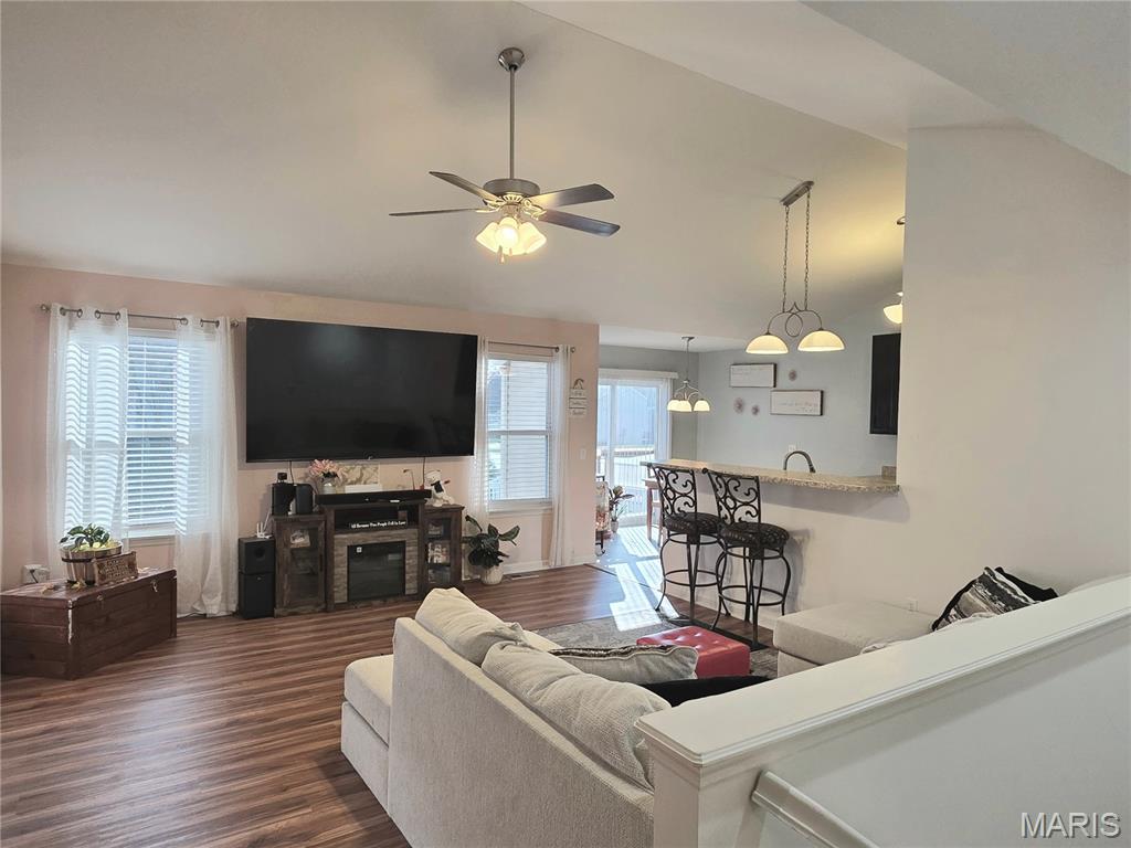 1796 Meade Court Pacific, MO 63069 - Photo 8 of 33