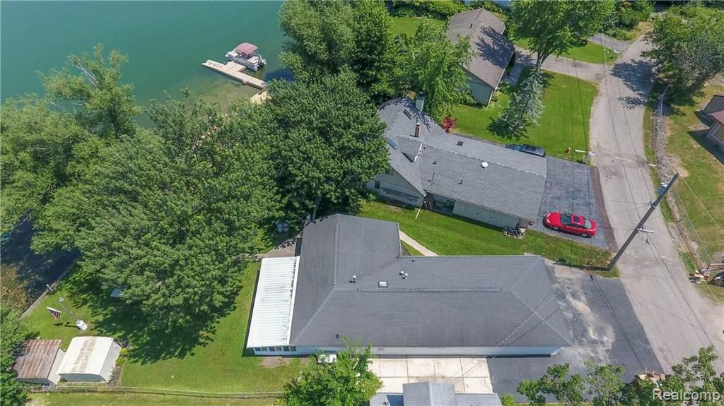 217 Reymont Road Waterford, MI 48327 - Photo 4 of 30