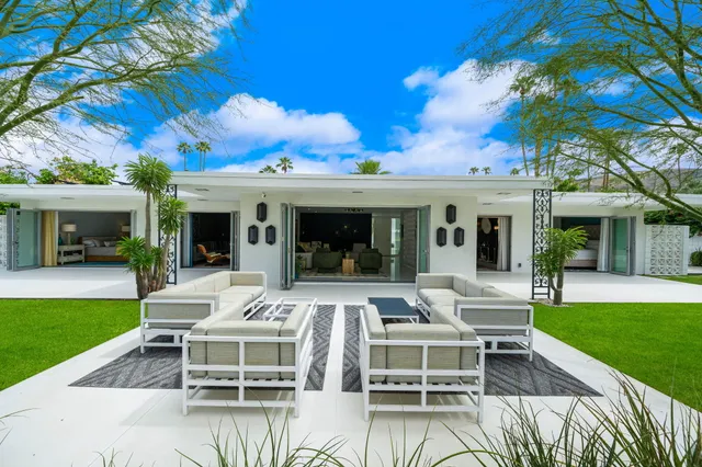 $2,095,000 | 2309 South Yosemite, Palm Springs, CA 92264