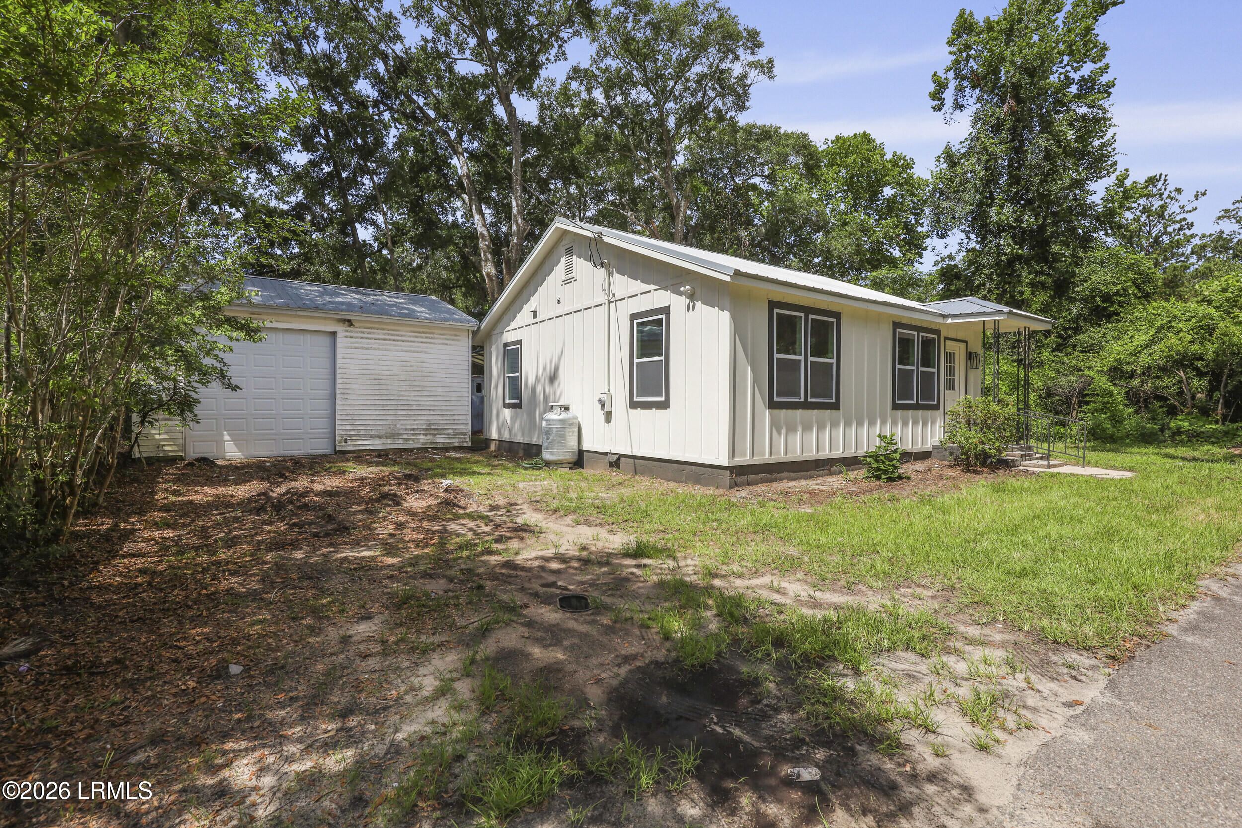 105 Jaudon Road Ridgeland, SC 29936 - Photo 18 of 21 7_img_1986