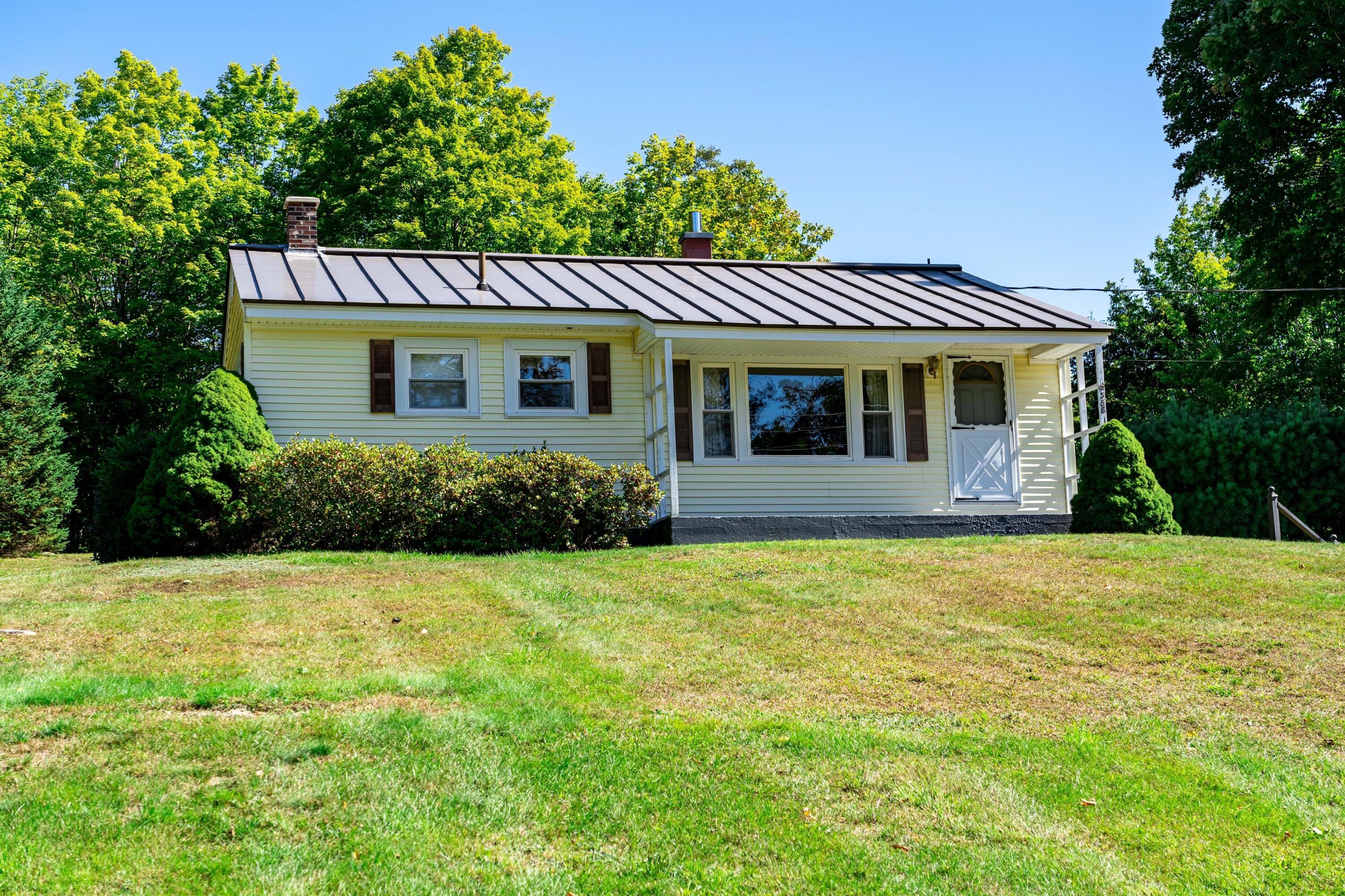 388 Hallowell Road Augusta, ME 04330 - Photo 2 of 38 DSC05110-HDR