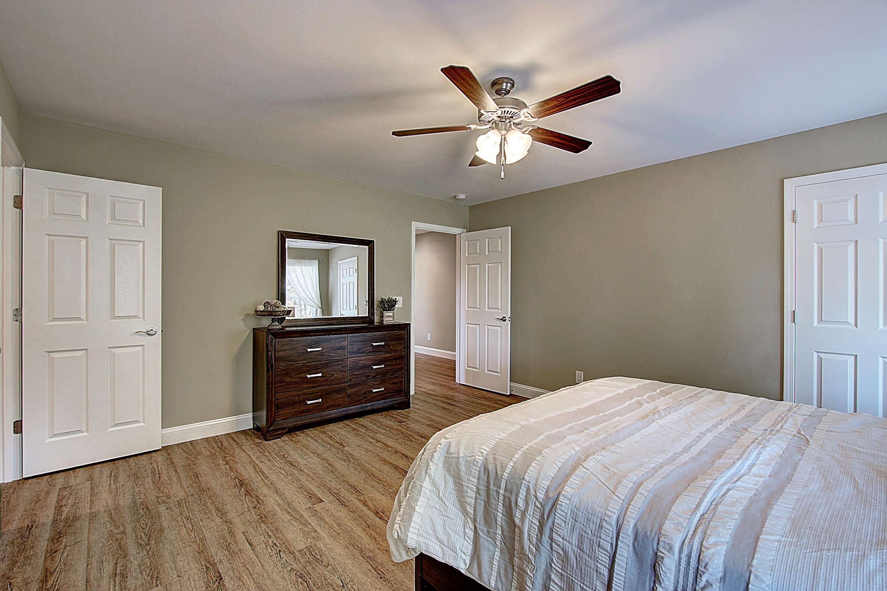 2927 Watauga Road, Unit 14 Johnson City, TN 37601 - Photo 15 of 23 DSC_0060_1_2_3