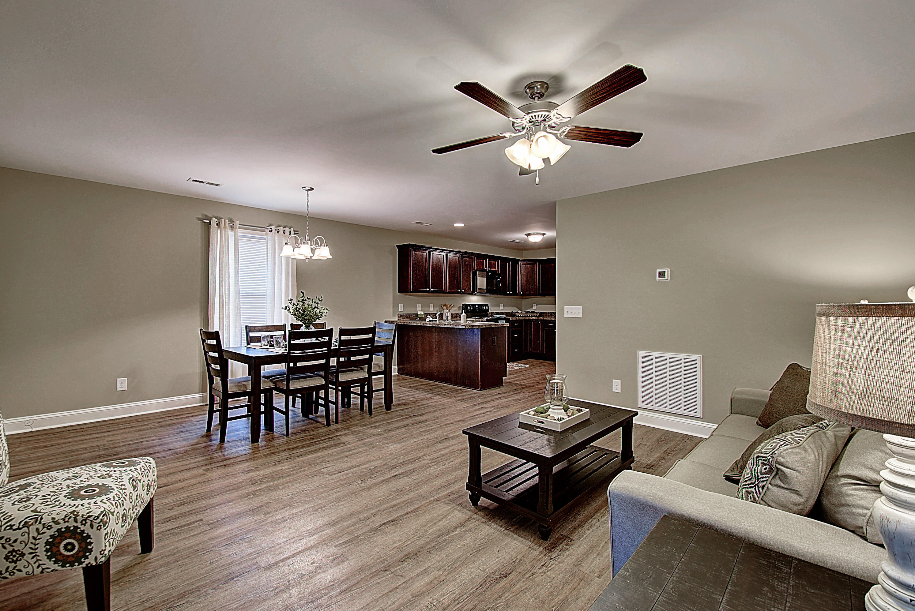 2927 Watauga Road, Unit 14 Johnson City, TN 37601 - Photo 10 of 23 DSC_0040_1_2_3