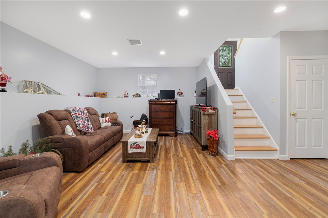 175 Hope Furnace Road Scituate, RI 02831 - Photo 39 of 48