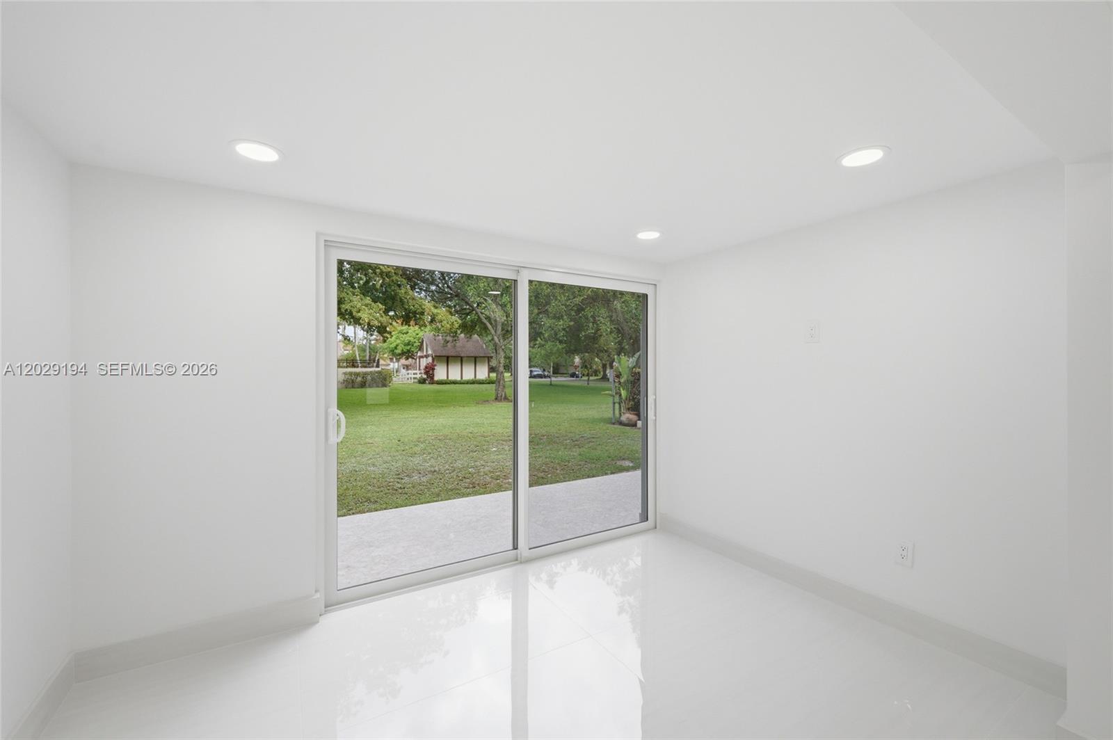 22384 Thousand Pines Lane Boca Raton, FL 33428 - Photo 28 of 70