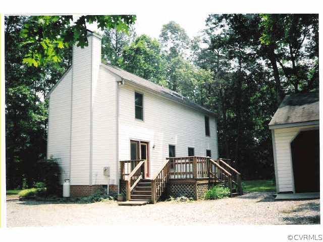 4880 North Courthouse Road Providence Forge, VA 23140 - Photo 2 of 6 a view of a front of house with a yard
