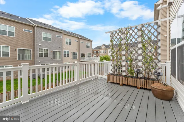 $2,400 | 5957 Whelan Lane, Frederick, MD 21703