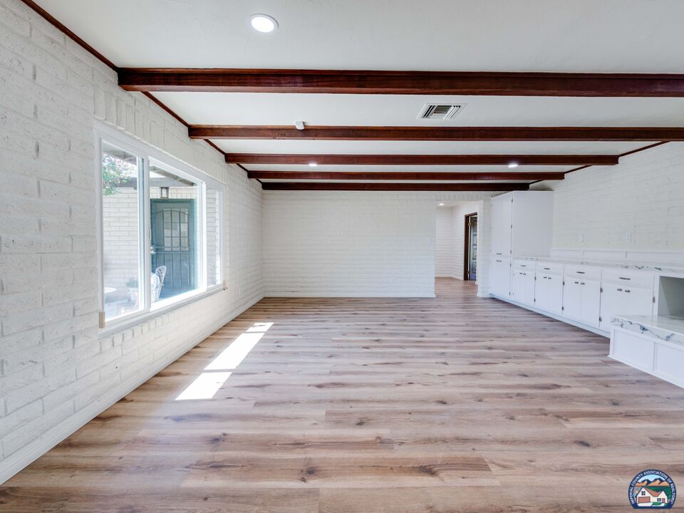 1004 South Clark Road El Centro, CA 92243 - Photo 12 of 63 Gallery Image 12