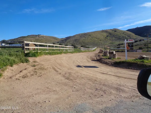 $150,000 | 1800 Richter Lane, Palmdale, CA 93550