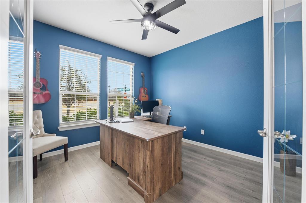 12148 Willet Road Fort Worth, TX 76052 - Photo 4 of 40