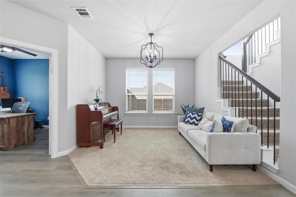 12148 Willet Road Fort Worth, TX 76052 - Photo 6 of 40