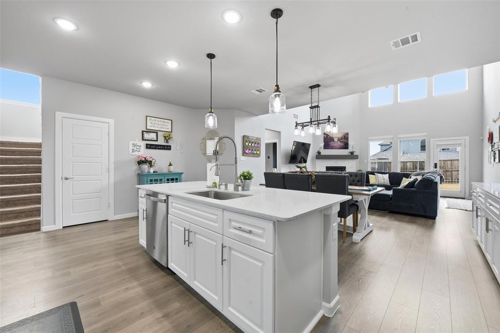 12148 Willet Road Fort Worth, TX 76052 - Photo 10 of 40