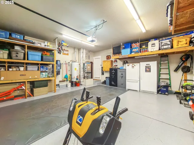 a view of a storage & utility room