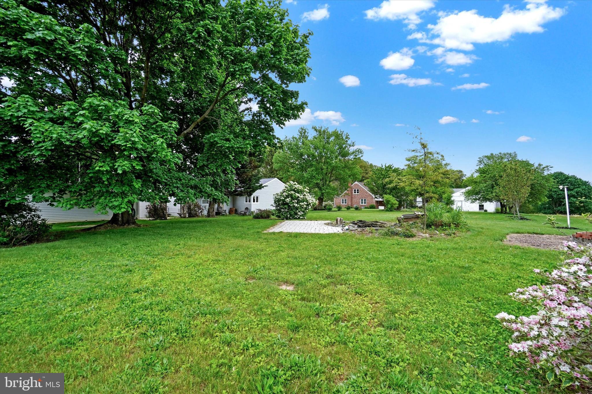 948 Felton Road Red Lion, PA 17356 - Photo 34 of 37 Large yard