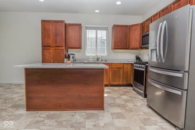 $370,000 | 6660 Harvest Moon Lane, Whitestown, IN 46075