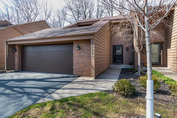 $400,000 | 11360 36th Place North, Plymouth, MN 55441