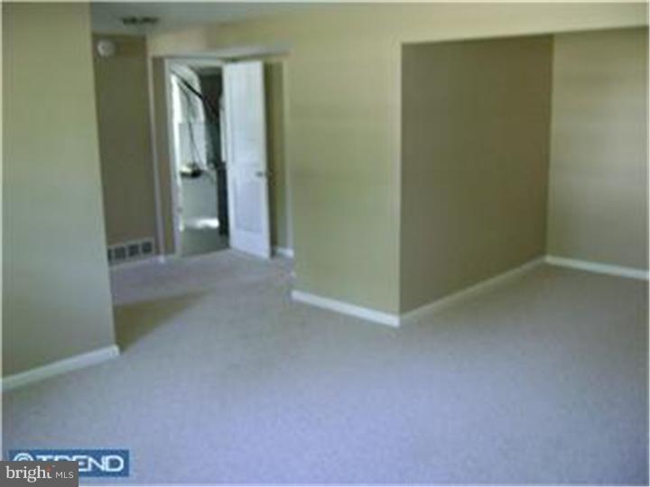 429 Edsam Avenue Pitman, NJ 08071 - Photo 12 of 14 Gallery Image 12
