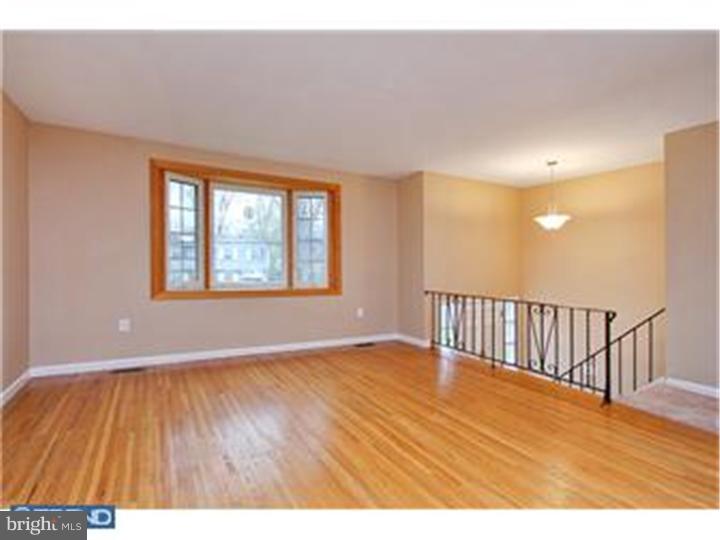 429 Edsam Avenue Pitman, NJ 08071 - Photo 5 of 14 Gallery Image 5