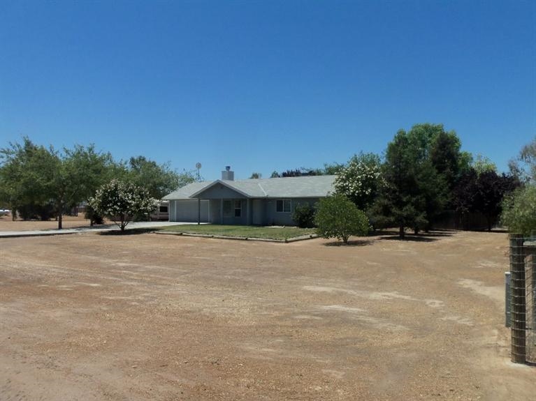 19774 Brightwood Road Madera, CA 93638 - Photo 2 of 9 Gallery Image 2