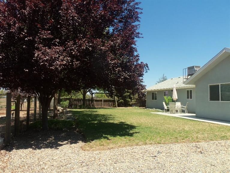 19774 Brightwood Road Madera, CA 93638 - Photo 8 of 9 Gallery Image 8