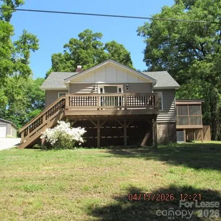 $1,900 | 10922 Hilton Drive, Charlotte, NC 28214