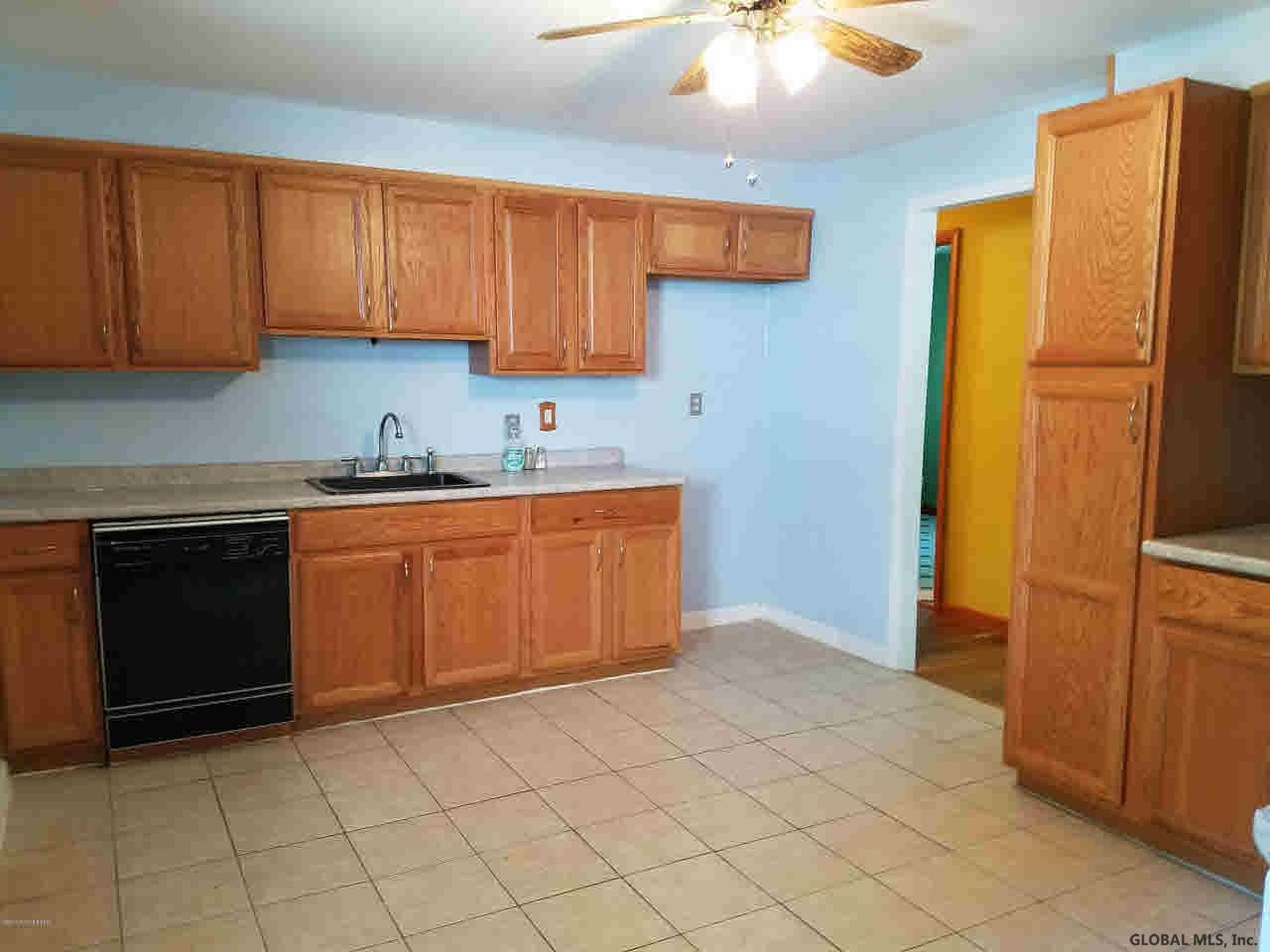 137 Traver Road Wilton, NY 12831 - Photo 3 of 14 Photo 3