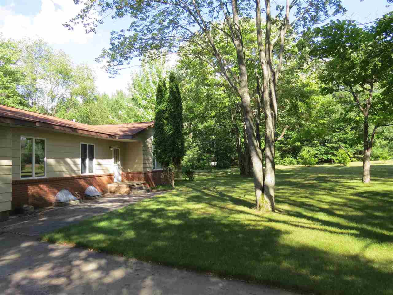3755 Marsh Road Kingsley, MI 49649 - Photo 3 of 38 1837525-2.JPG