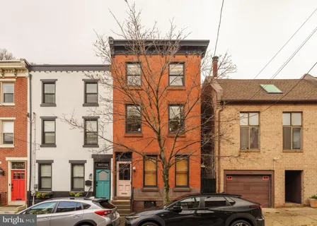 $975,000 | 760 North 24th Street, Philadelphia, PA 19130