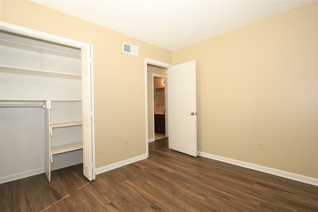 4045 Windermere Road Memphis, TN 38128 - Photo 9 of 10