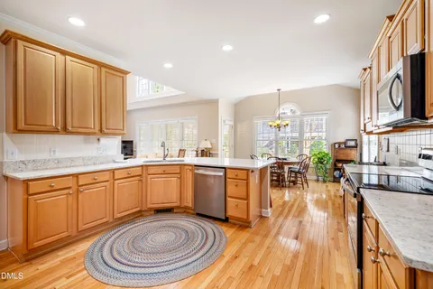 $785,000 | 100 Harrison Court, Chapel Hill, NC 27516