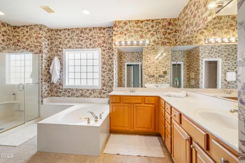 $785,000 | 100 Harrison Court, Chapel Hill, NC 27516