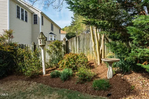 $785,000 | 100 Harrison Court, Chapel Hill, NC 27516