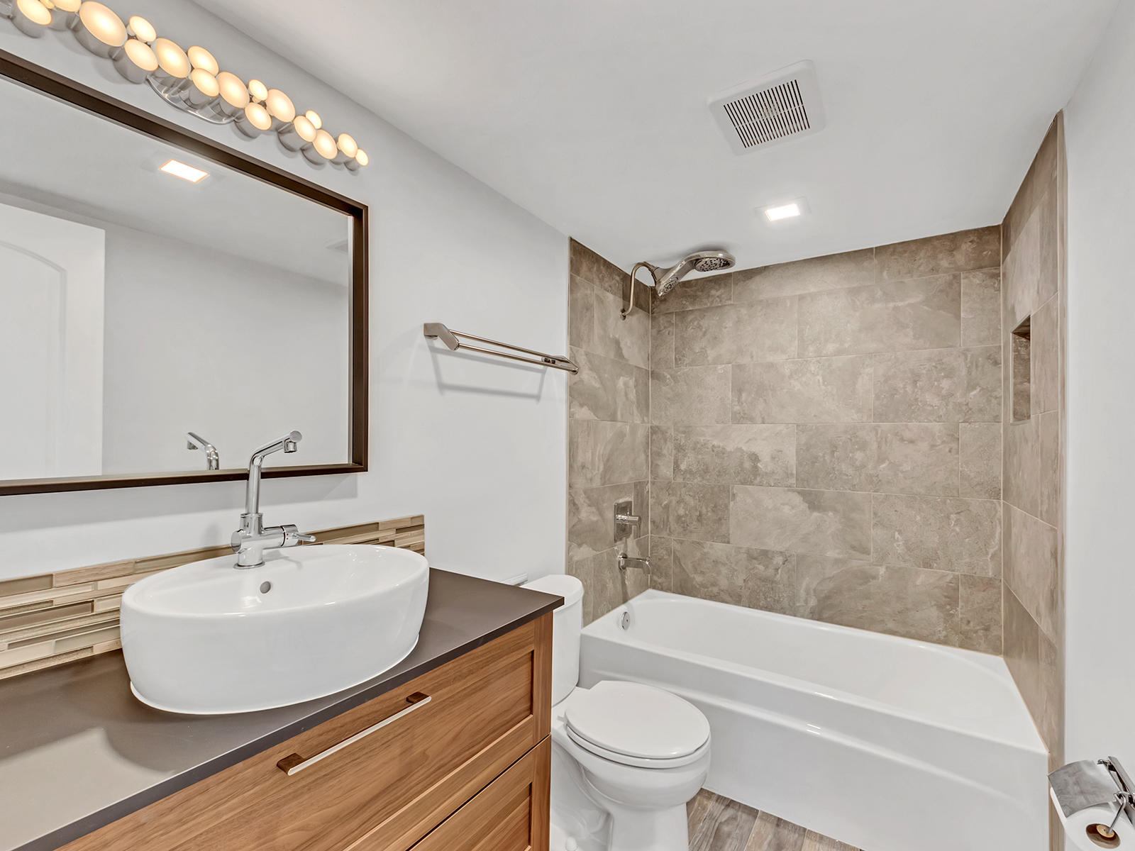 1251 Northwest 13th Street, Unit 437C Boca Raton, FL 33486 - Photo 26 of 54 0H1A0351