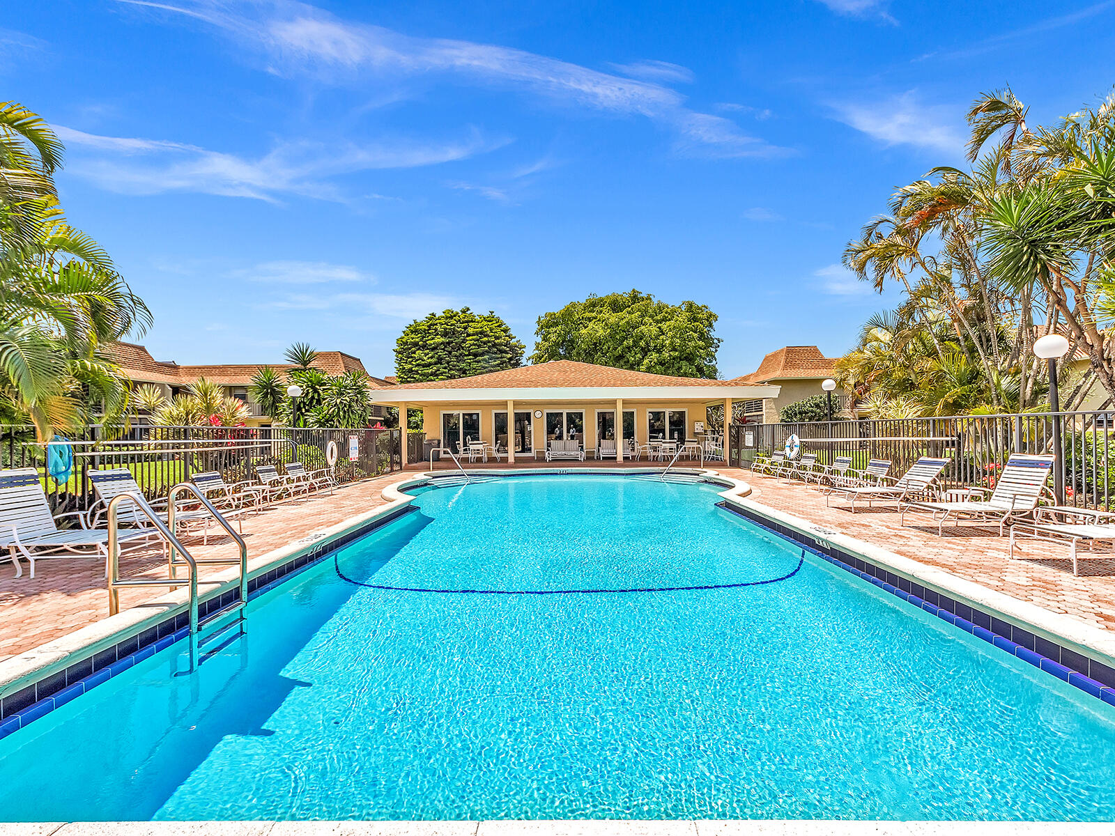 1251 Northwest 13th Street, Unit 437C Boca Raton, FL 33486 - Photo 43 of 54 0H1A0451