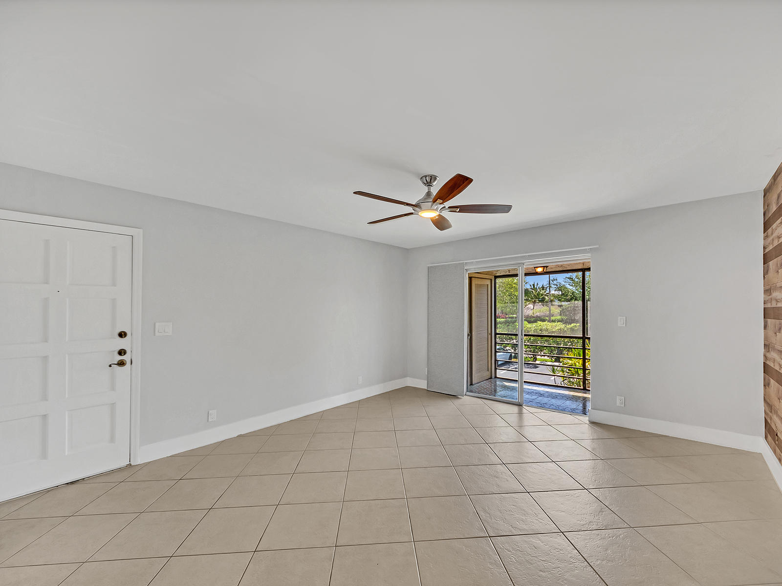 1251 Northwest 13th Street, Unit 437C Boca Raton, FL 33486 - Photo 7 of 54 0H1A0251