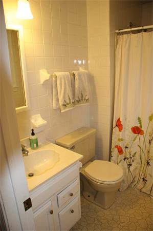 4 Vernon Road Scituate, MA 02066 - Photo 18 of 24 Gallery Image 18