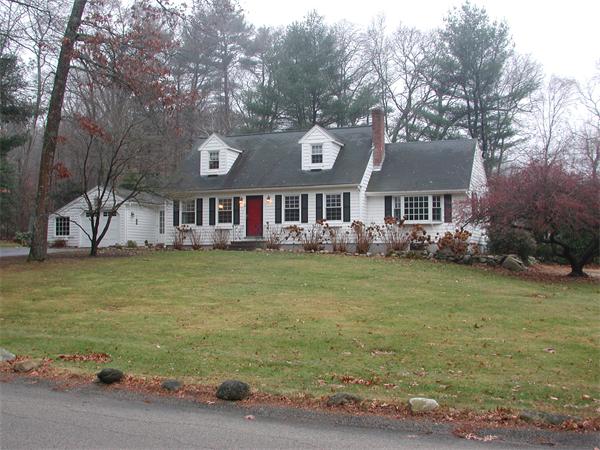4 Vernon Road Scituate, MA 02066 - Photo 2 of 24 Gallery Image 2