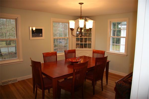 4 Vernon Road Scituate, MA 02066 - Photo 9 of 24 Gallery Image 9