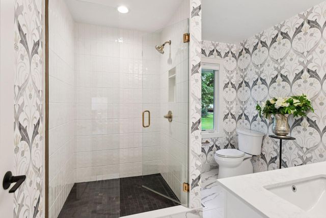 $900,000 | 3930 Cottage Lane, Minnetonka, MN 55305