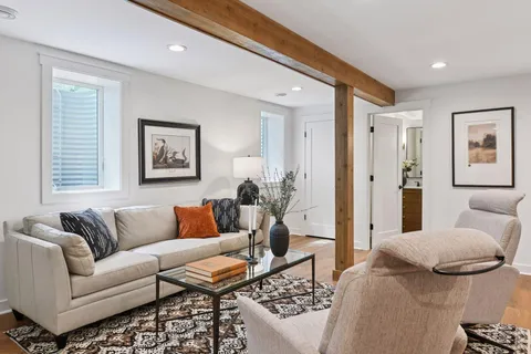 $900,000 | 3930 Cottage Lane, Minnetonka, MN 55305