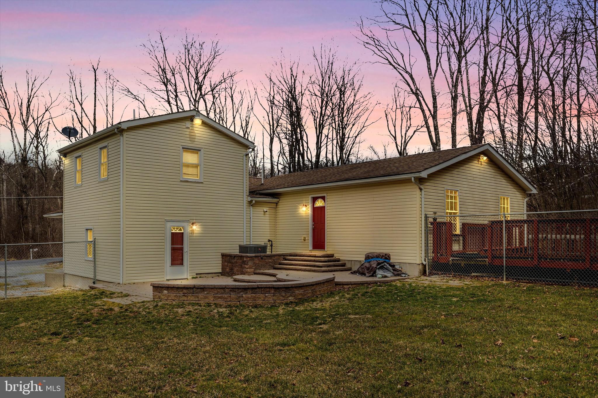 4439 John Draper Road Smithsburg, MD 21783 - Photo 4 of 63 a backyard of a house with lots of green space