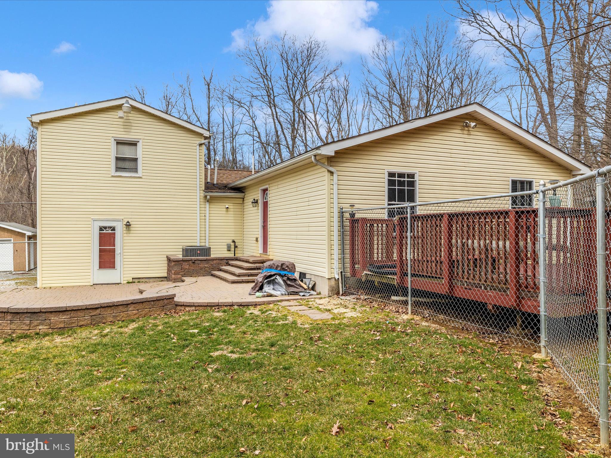 4439 John Draper Road Smithsburg, MD 21783 - Photo 58 of 63 a view of a house with backyard and sitting area