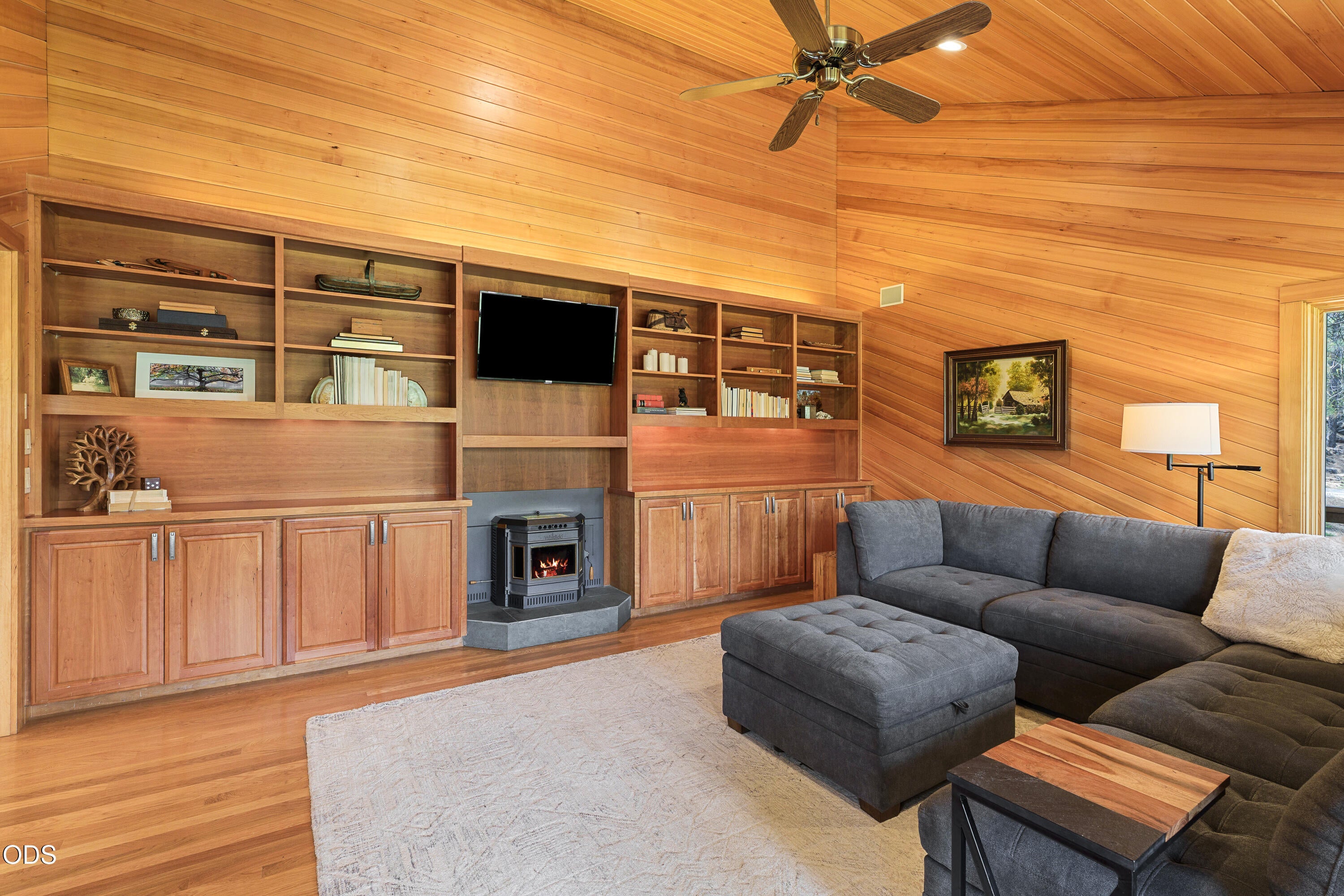 13402 Anapholis, Unit 304 Black Butte Ranch, OR 97759 - Photo 47 of 98 Gallery Image 47