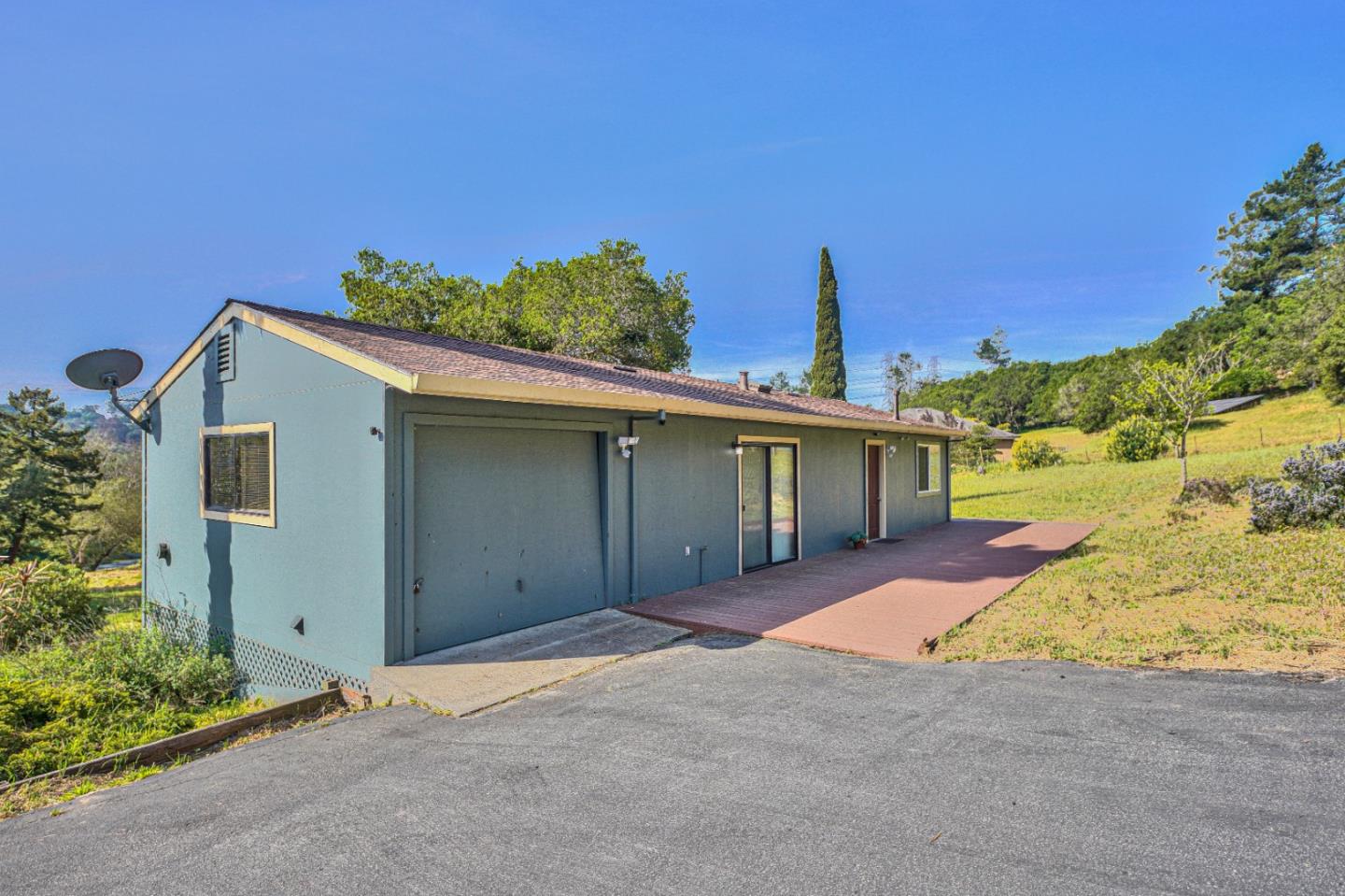 9235 Coker Road Salinas, CA 93907 - Photo 5 of 18 Gallery Image 5